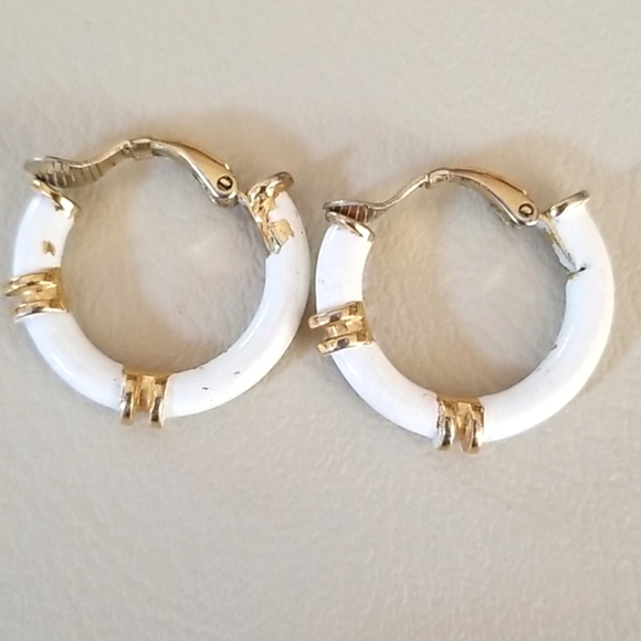 Vintage 12 Piece Jewelry Lot Necklaces Earrings Trifari LC - Picture 6 of 16